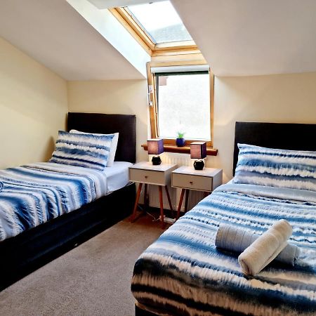 Stylish 2 Bedroom - 2 Miles Inverness City Centre Экстерьер фото